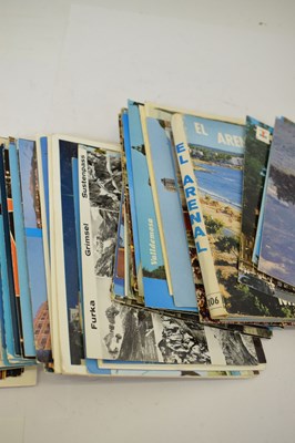 Lot 387 - Large collection of 20th century postcards to include topography, greeting cards, etc