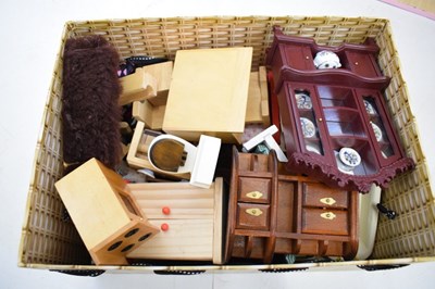 Lot 292 - Large modern pink dolls house and furniture