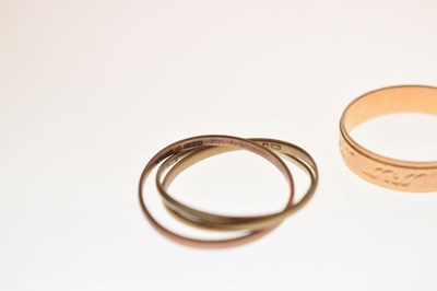 Lot 84 - 9ct gold tri-colour Russian wedding ring, and an unmarked yellow metal wedding ring