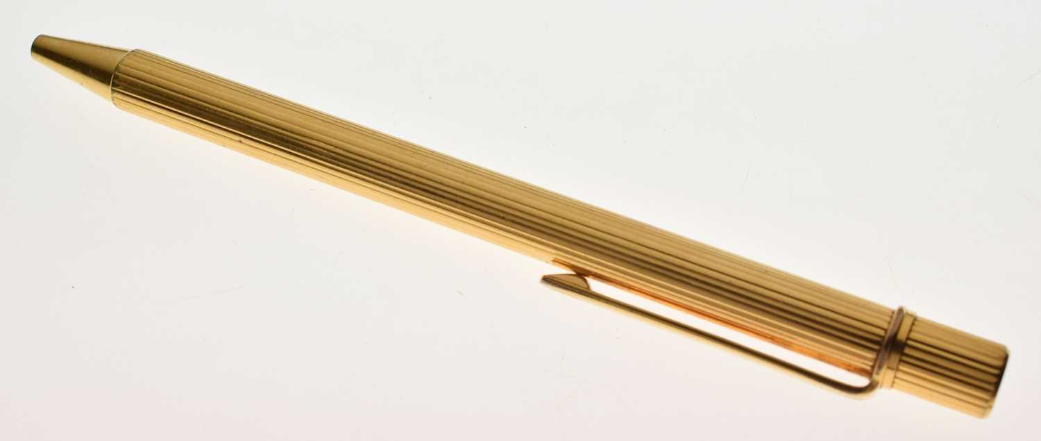 Lot 50 - Vintage Cartier 'Must II' 18kt gold plated ballpoint pen in original Cartier box with paperwork