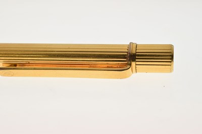 Lot 50 - Vintage Cartier 'Must II' 18kt gold plated ballpoint pen in original Cartier box with paperwork