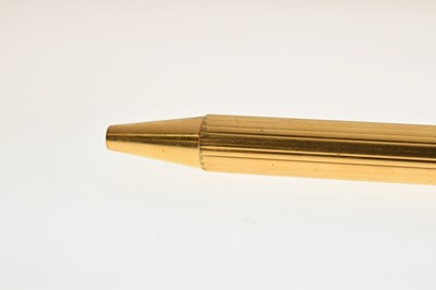 Lot 50 - Vintage Cartier 'Must II' 18kt gold plated ballpoint pen in original Cartier box with paperwork