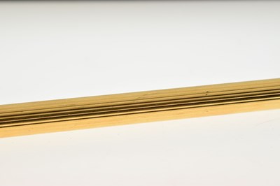 Lot 50 - Vintage Cartier 'Must II' 18kt gold plated ballpoint pen in original Cartier box with paperwork