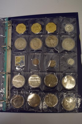 Lot 243 - Collection of USA coins and medallions
