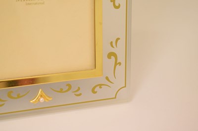 Lot 255 - Mikimoto International plastic and pearl mounted photograph frame
