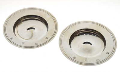 Lot 139 - Two boxed silver 'Armada' dishes