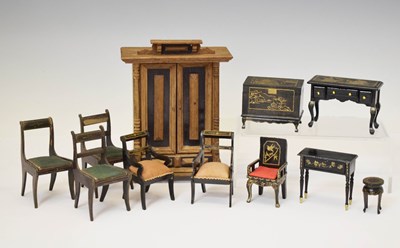 Lot 352 - Five Waltershausen type dolls’ house furniture chairs