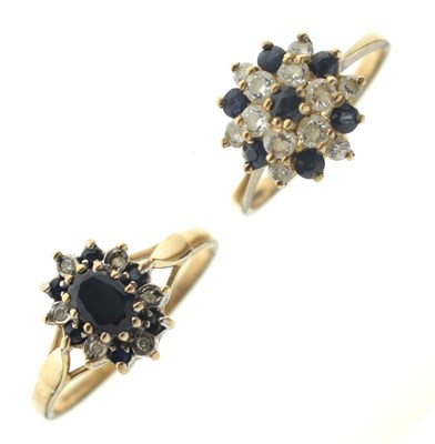 Lot 31 - Two 9ct gold dress rings