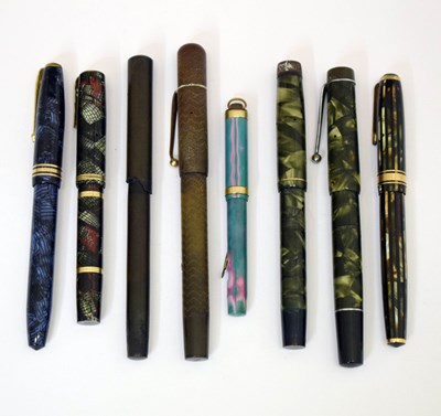 Lot 267 - Collection of gold nibbed and other fountain pens