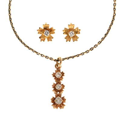 Lot 90 - 9ct gold diamond three-stone drop pendant and matching stud earrings