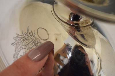 Lot 89 - George III silver sugar bowl or basket
