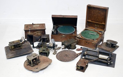 Lot 325 - Assorted gramophones and parts
