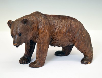 Lot 253 - Black Forest carved bear
