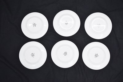 Lot 402 - Quantity of Wedgwood Cornucopia dinner and tea wares
