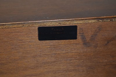 Lot 537 - Reproduction mahogany bureau