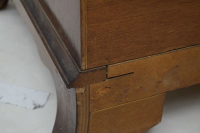 Lot 537 - Reproduction mahogany bureau