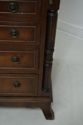 Lot 537 - Reproduction mahogany bureau