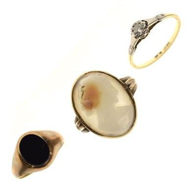 Lot 40 - Three gold rings comprising an illusion set diamond single stone ring, cameo ring and a signet ring