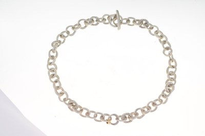 Lot 128 - Contemporary silver chain by Diana Porter