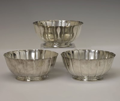 Lot Set of three Elizabeth II silver bowls