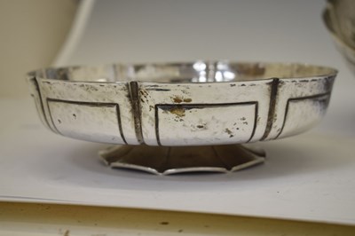 Lot 95 - Suite of three Edward VII silver pedestal bowls