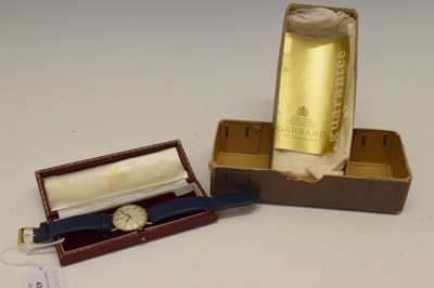 Lot 94 - Omega - Gentleman's Genève 9ct gold cased wristwatch