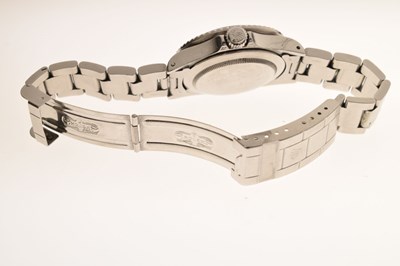 Lot 53 - Rolex – Rare ‘Double-Red’ Sea-Dweller Submariner 2000 bracelet watch, ref. 1665
