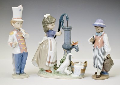 Lot 332 - Lladro - Group of three porcelain figures
