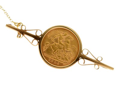 Lot 172 - Edward VII half sovereign, 1906, in 9ct gold bar brooch mount