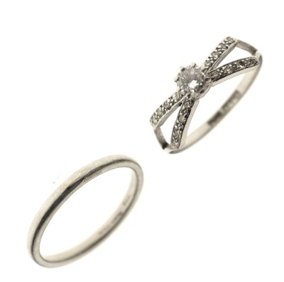 Lot 21 - Art Deco diamond single stone white metal ring and a platinum wedding band