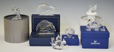 Lot 290 - Assorted collection of Swarovski and other crystal