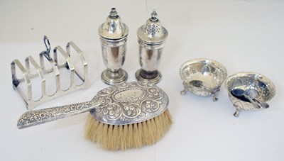 Lot 144 - Mixed collection of silver items