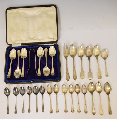 Lot 145 - Cased set of six Edward VII silver teaspoons and tongs, etc