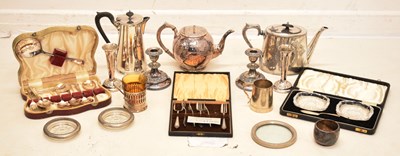 Lot 246 - Quantity of silver plated items