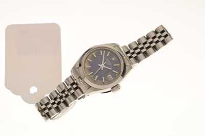 Lot 120 - Rolex - Lady's Oyster Perpetual Date stainless steel bracelet watch, ref.6900