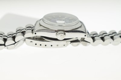 Lot 120 - Rolex - Lady's Oyster Perpetual Date stainless steel bracelet watch, ref.6900