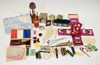 Lot 194 - Collection of sewing accessories