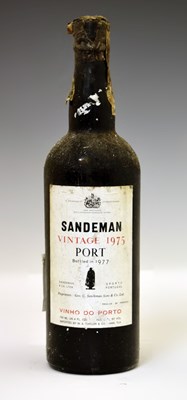 Lot Sandeman Vintage Port, 1975