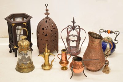 Lot 243 - Assorted metalware