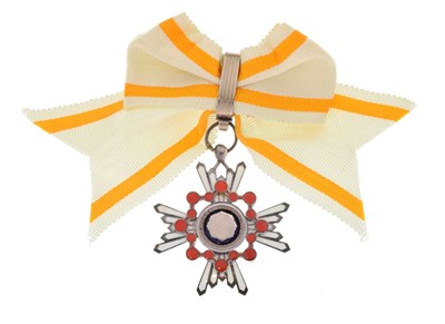 Lot 371 - Japanese Order of Sacred Treasure 6th Class