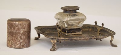Lot 197 - George V silver inkstand and a late Victorian travelling inkwell