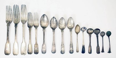 Lot 208 - Assorted silver flatware to include Fiddle pattern table forks, etc