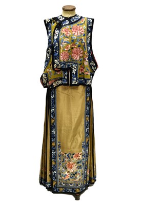 Lot 252 - Chinese embroidered silk waistcoat or sleeveless overgarment plus skirt