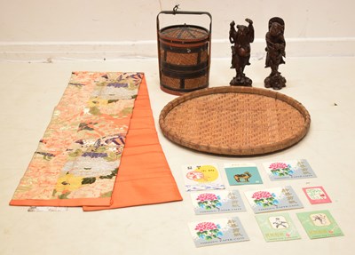 Lot 497 - Assorted Eastern Asian collectables