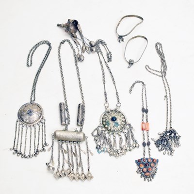 Lot 158 - Collection of Eastern and Afghan jewellery, etc