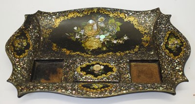 Lot 278 - Victorian papier-mâché desk inkstand