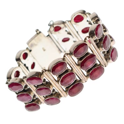 Lot 125 - Indian silver and ruby bracelet