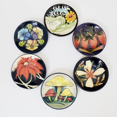 Lot 444 - Moorcroft - Six pin dishes