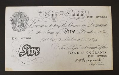 Lot 260 - Bank of England White Five Pound Note, 1944