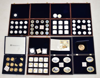 Lot 238 - Collection of cased commemorative coinage